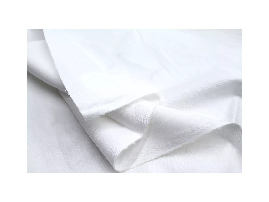 Gabardine de coton utilisé pour la création du costume inspiré de Fox Mask Silent Hill f